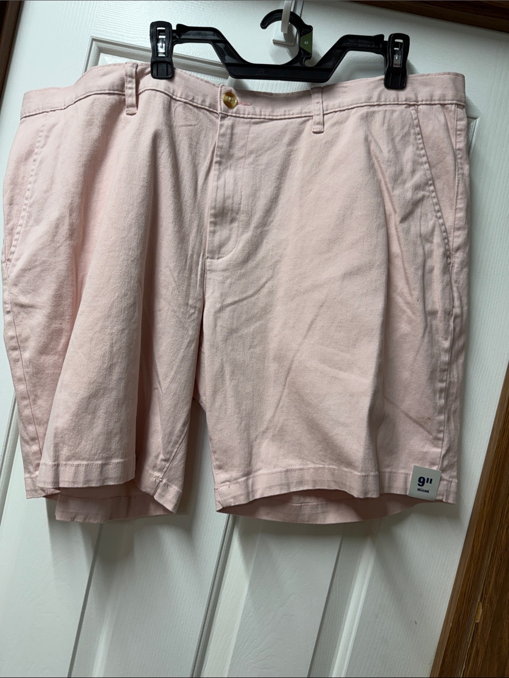 Men's Light Pink Cargo Shorts - Classic Pleated Style George 42